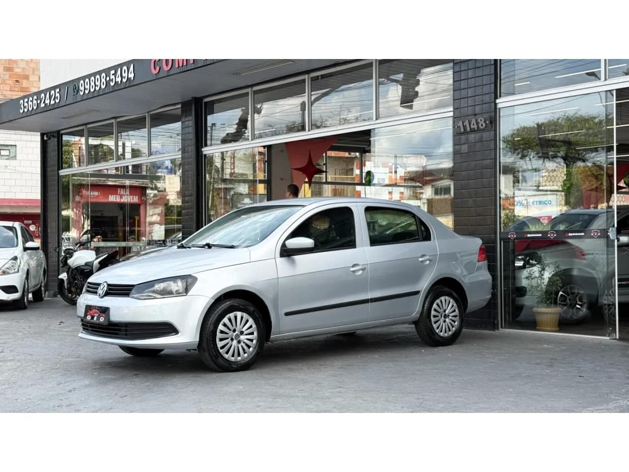 Volkswagen Voyage 1.0 MI TRENDLINE 8V FLEX 4P MANUAL