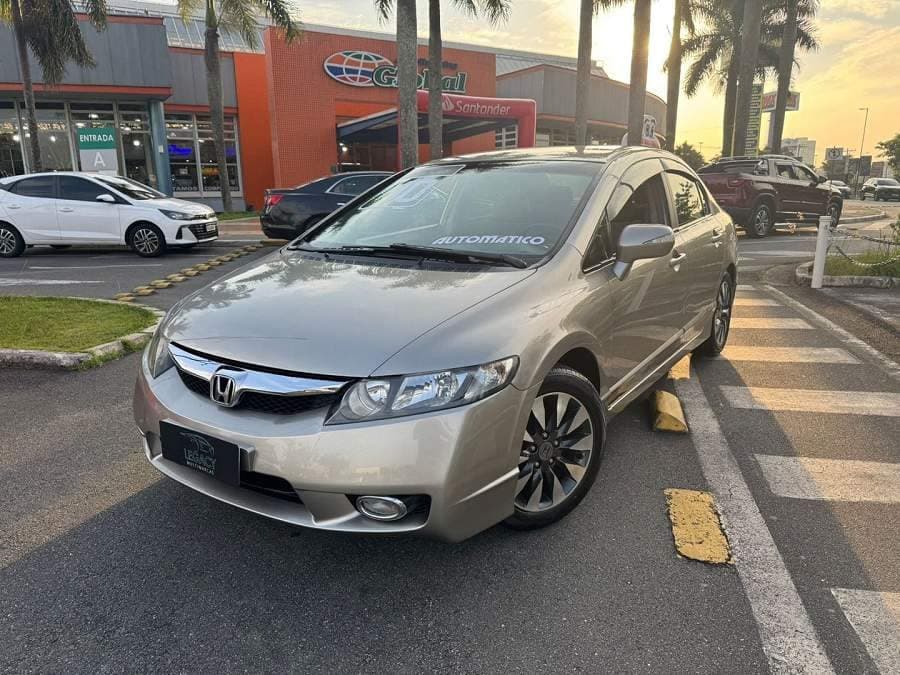 Honda Civic 1.8 LXL 16V FLEX 4P AUTOMÁTICO