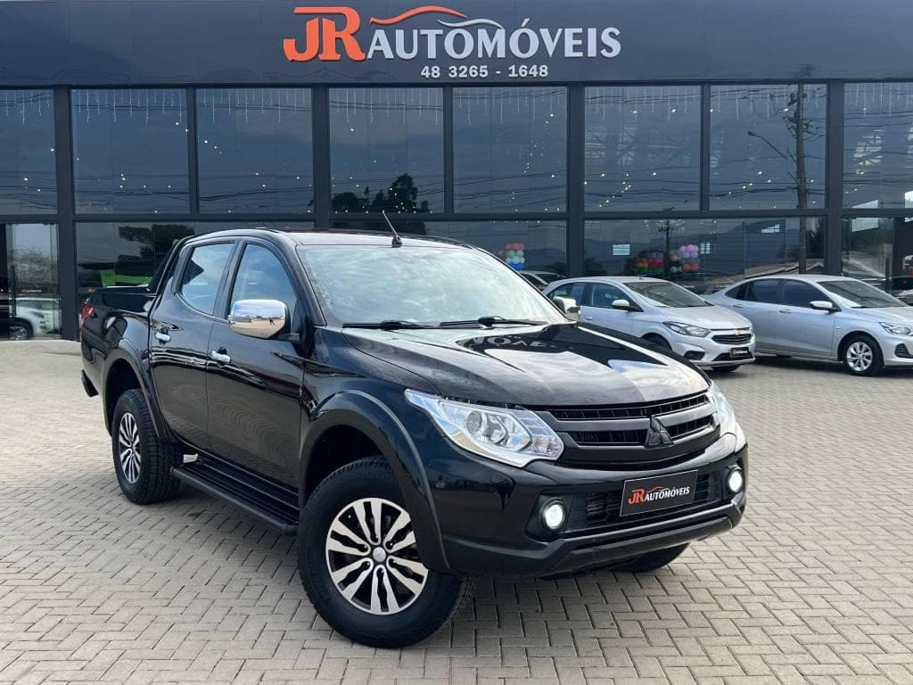 Mitsubishi L200 2.4 CD Diesel Aut.