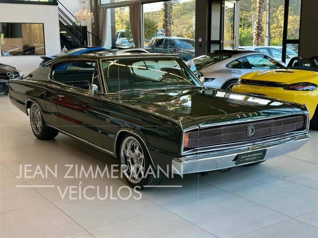 Dodge Challenger COUPE