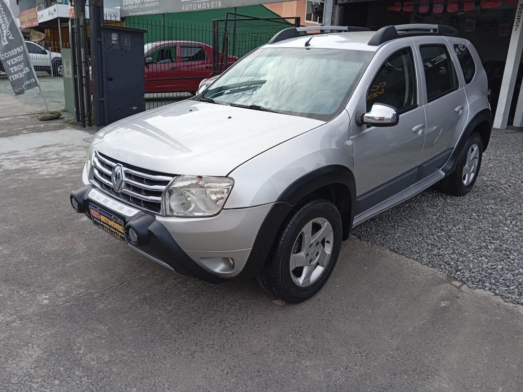 Renault Duster Daster dinamique automática