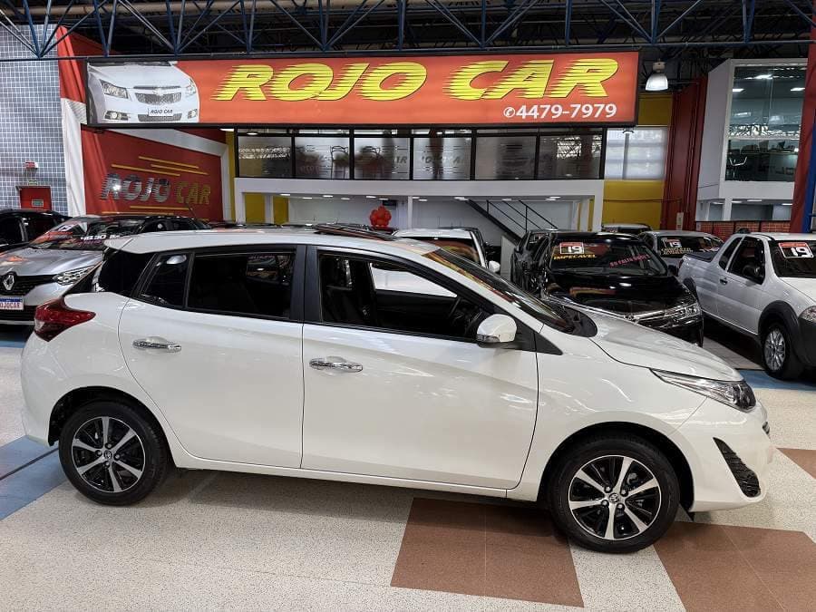 Toyota Yaris 1.5 FLEX XLS TOP DE LINHA