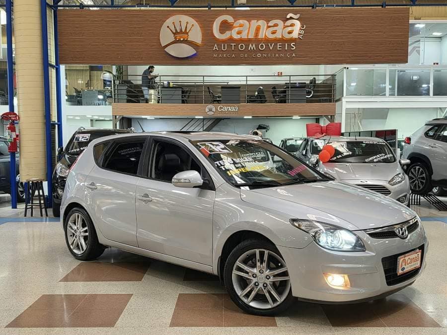 Hyundai i30 2.0 GLS TOP COM