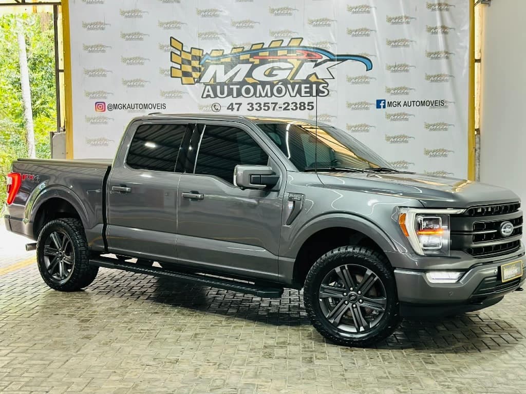 Ford F-150 Lariat Fx4 5.0 V8