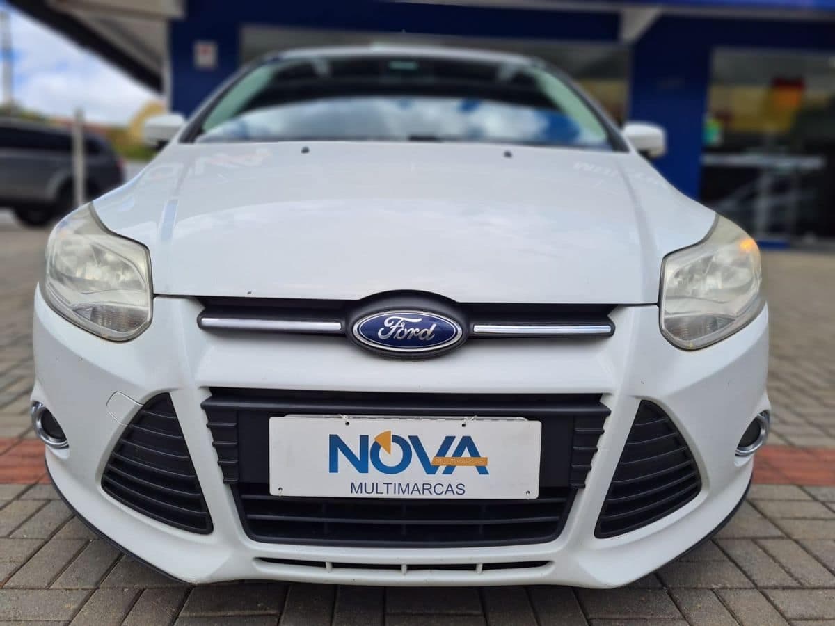 Ford Focus 1.6 HATCH POWERSHIFT