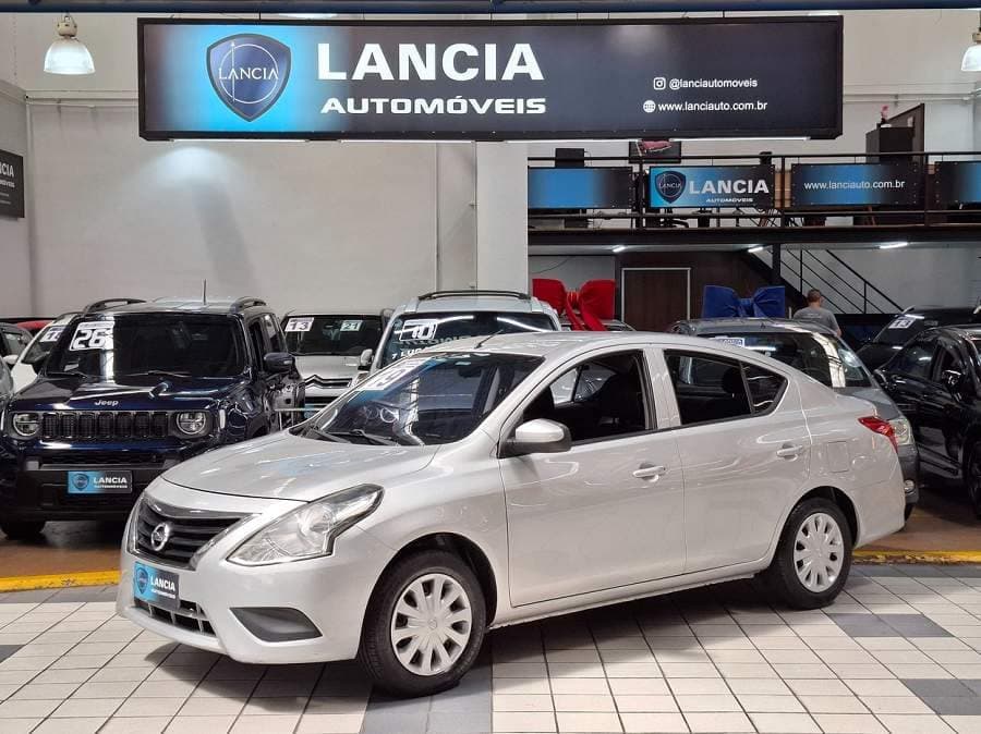 Nissan Versa 1.6 16V S