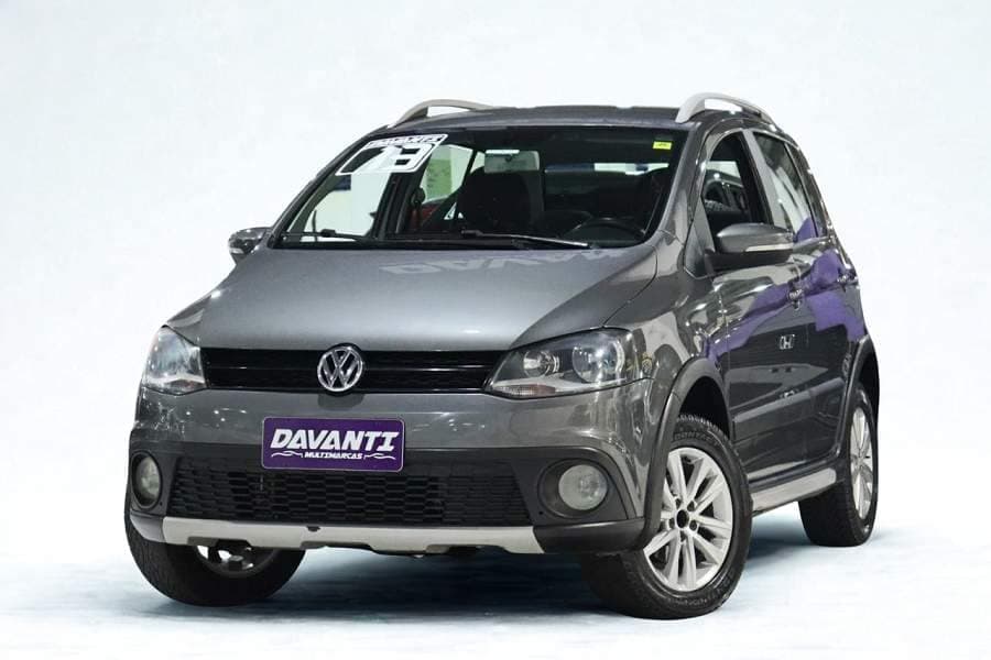Volkswagen Crossfox MI 1.6 + MANUAL