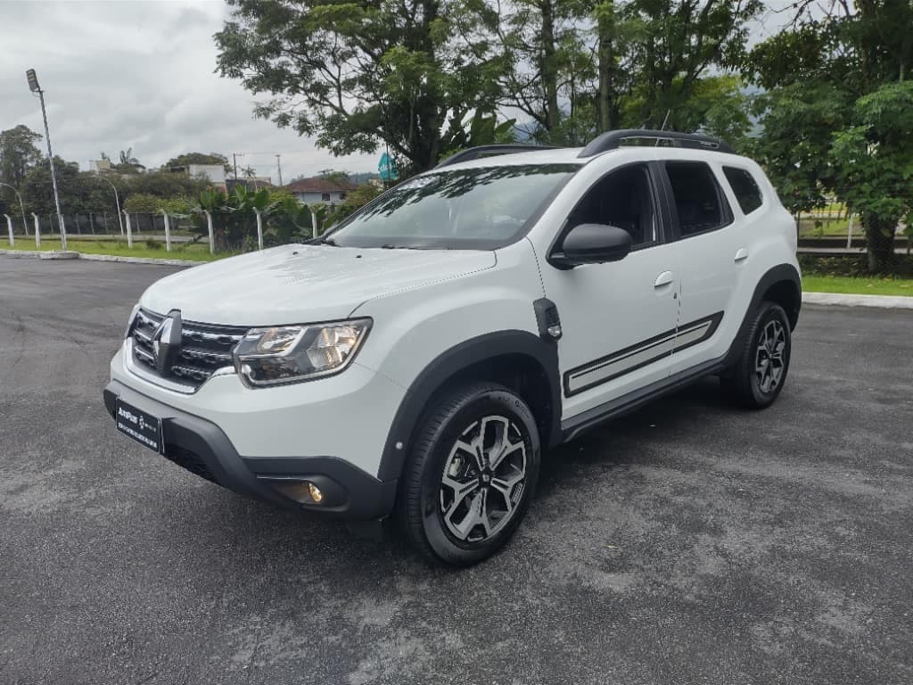 Renault Duster ICONIC 1.6S
