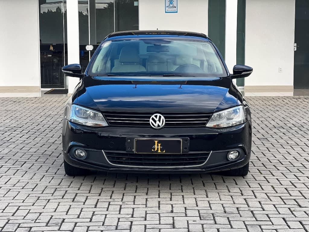 Volkswagen Jetta HITGHLINE 2.0 TSI