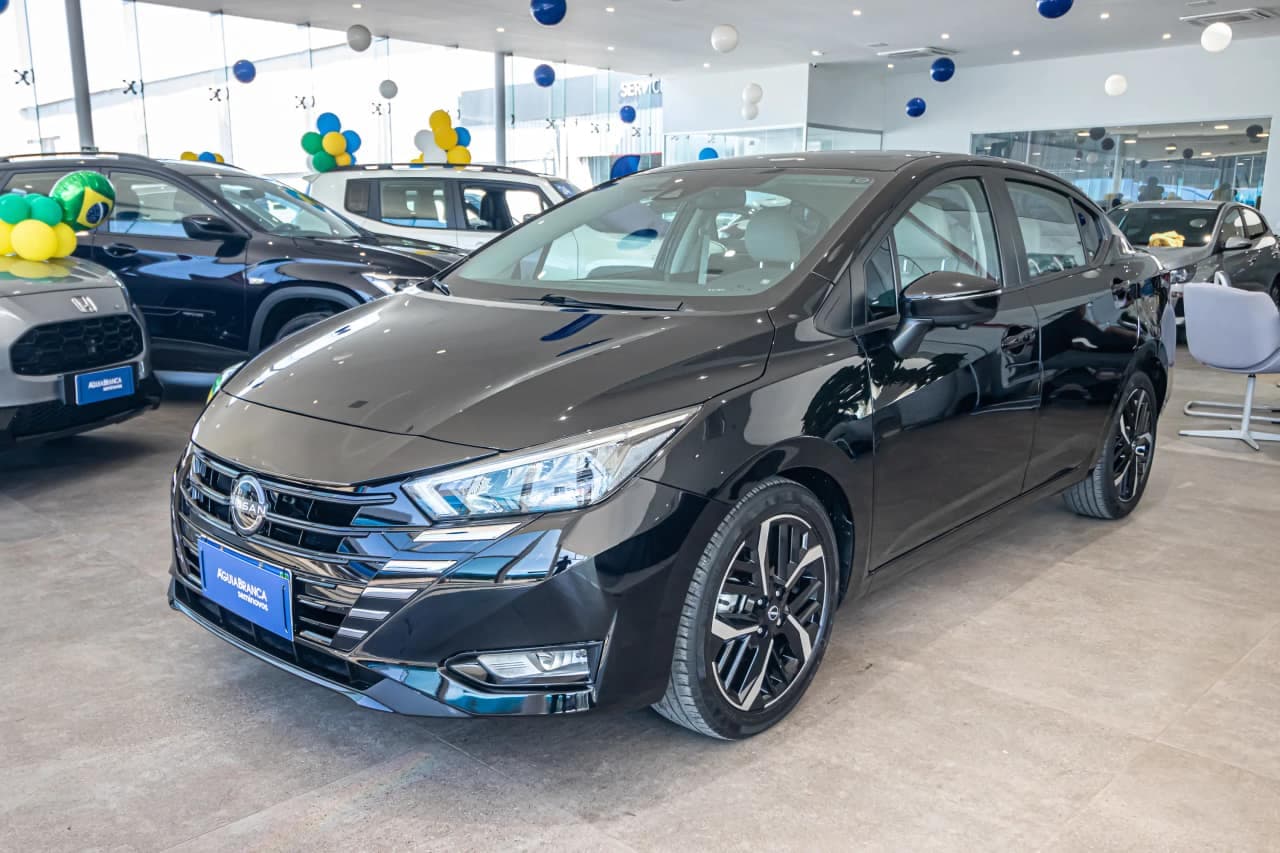 Nissan Versa 1.6 16V FLEX EXCLUSIVE XTRONIC