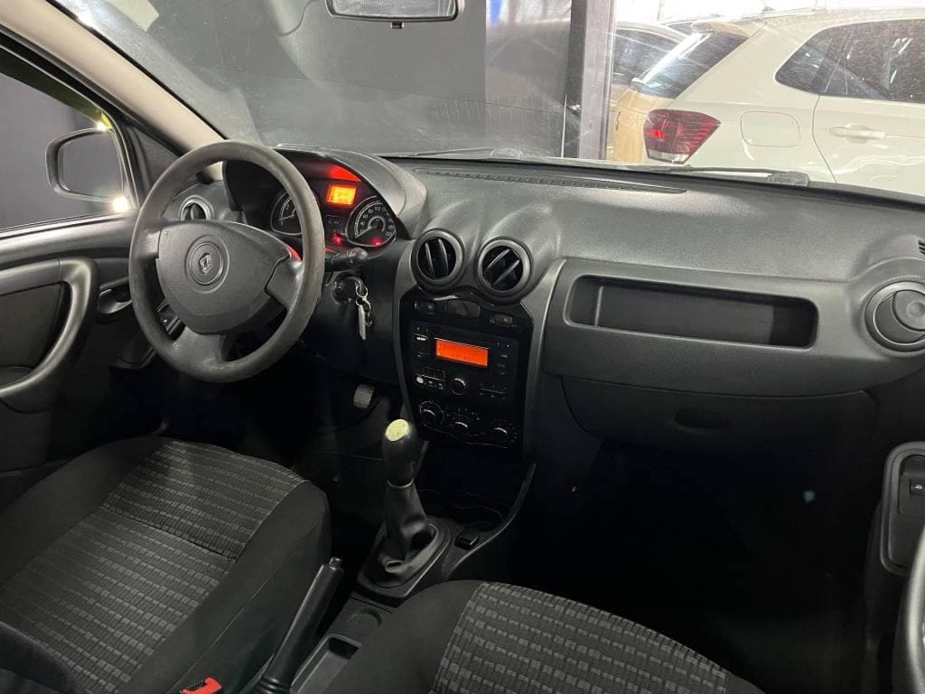Renault Sandero Expression Hi-Flex 1.6 Manual