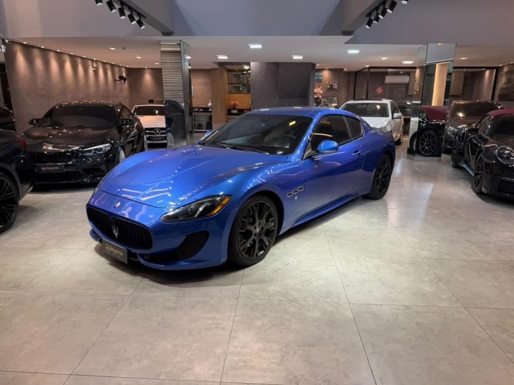 Maserati GranCabrio 4.7 V8 32V GASOLINA 2P AUTOMÁTICO