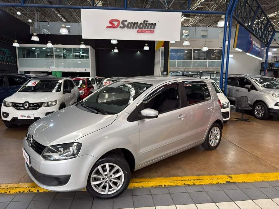 Volkswagen Fox 1.6 TREND COMPLETO IMOTION URBAN SOUND