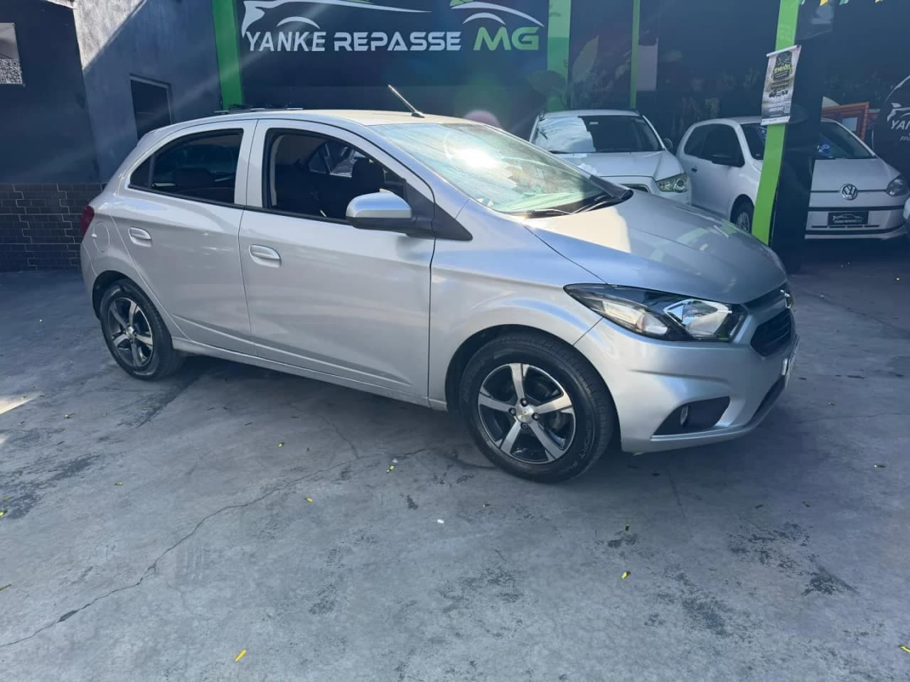 Chevrolet Onix 1.0 MPFI LT 8V FLEX 4P MANUAL
