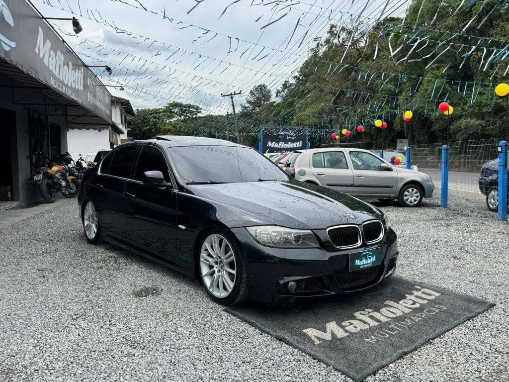 BMW 320i 320i