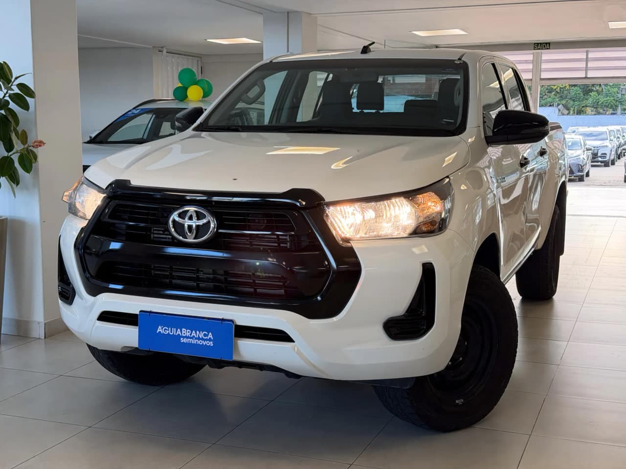 Toyota Hilux 2.8 D-4D TURBO DIESEL CD POWER PACK 4X4 MANUAL