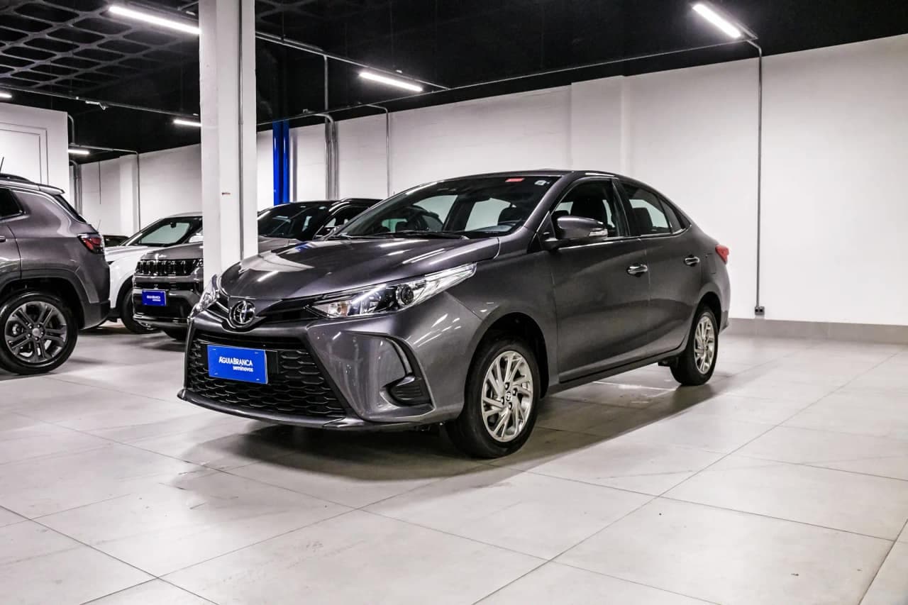 Toyota Yaris 1.5 16V FLEX SEDAN XS MULTIDRIVE
