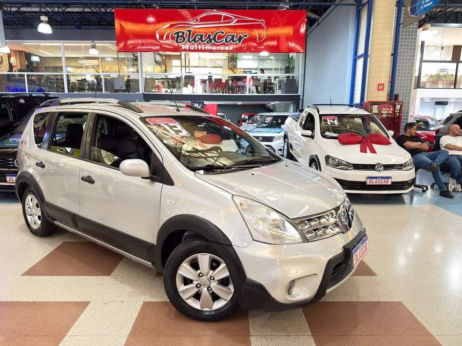 Nissan Livina 1.6 SL X-GEAR AUTOMATICA TOP DE LINHA