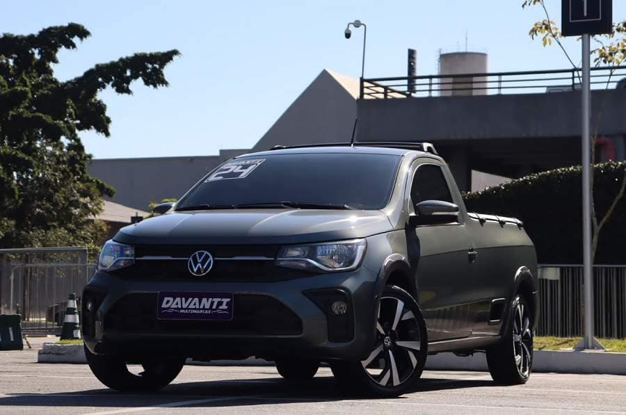 Volkswagen Saveiro TRENDLINE 1.6 TOTAL FLEX 16V + CAMERA DE RÉ