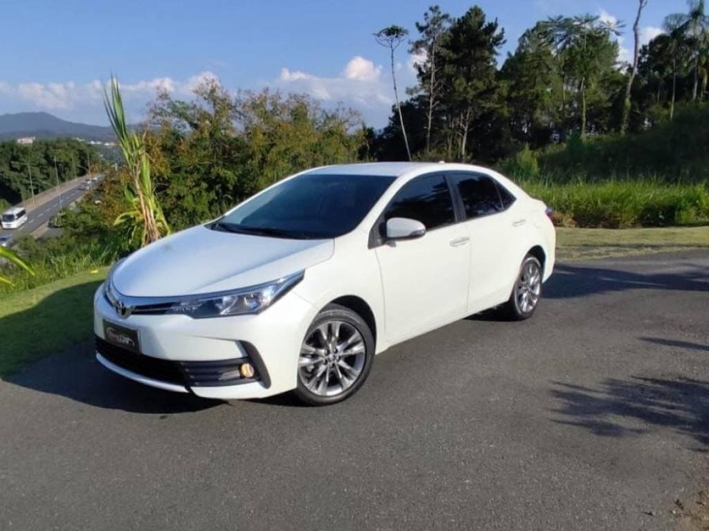 Toyota Corolla XEi 2.0 Flex 16V Aut.