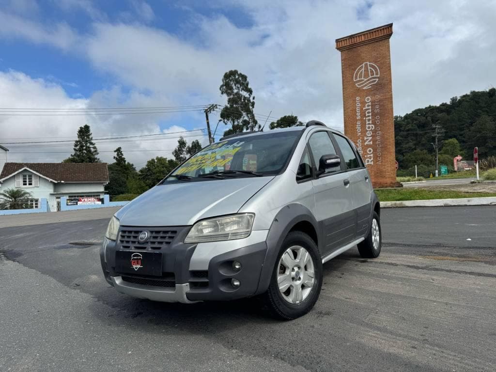 Fiat Idea 1.8 mpi Flex 5p