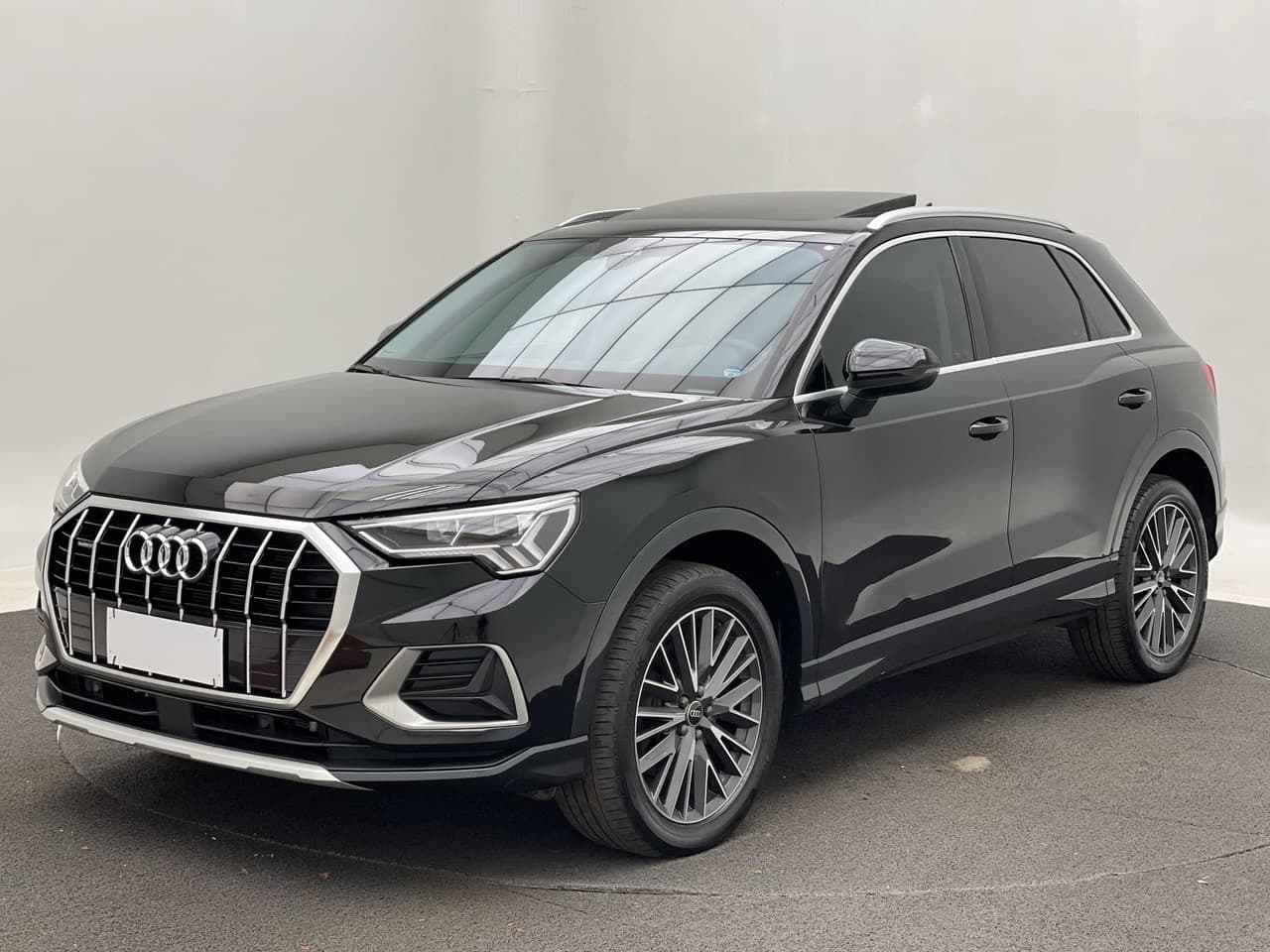 Audi Q3 Q3 Performance 2.0 TFSI Tiptr. Quattro