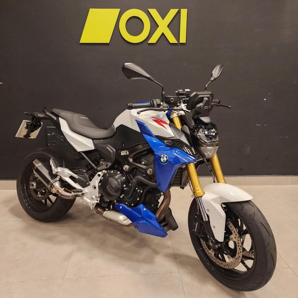 BMW F 900 R Sport Plus