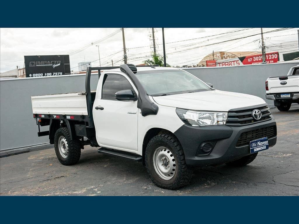Toyota Hilux 2.8 4X4 CS CHASSI 16V TURBO DIESEL 2P MANUAL
