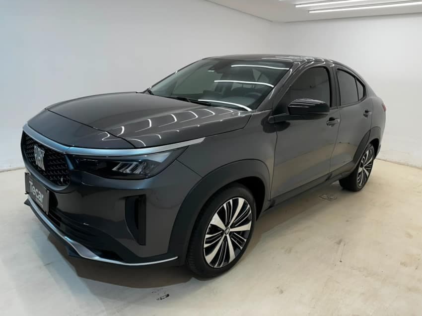 Fiat Fastback Audade Hybrid 2025 /