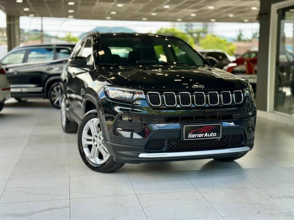 Jeep Compass LONG. T270 1.3 TB 4x2 Flex Aut.