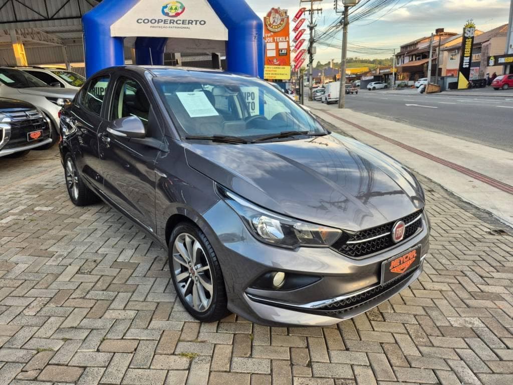 Fiat Cronos PRECISION 1.8 AUTOMÁTICO