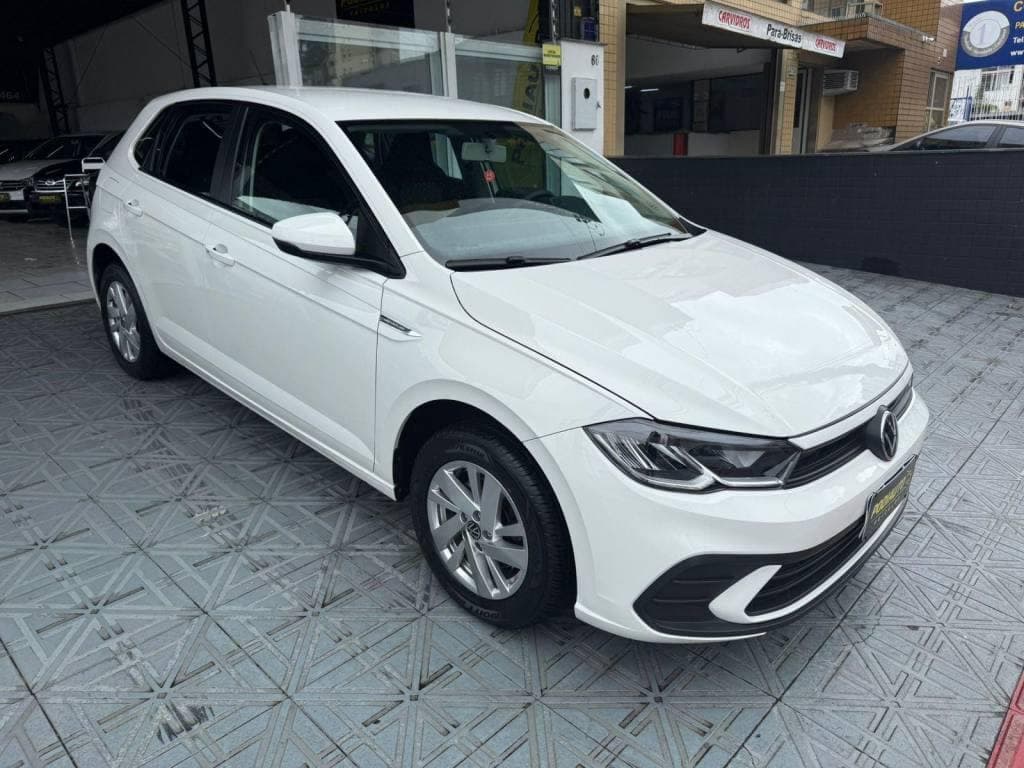 Volkswagen Polo Comfortline TSI Flex Aut 25 MIL KM