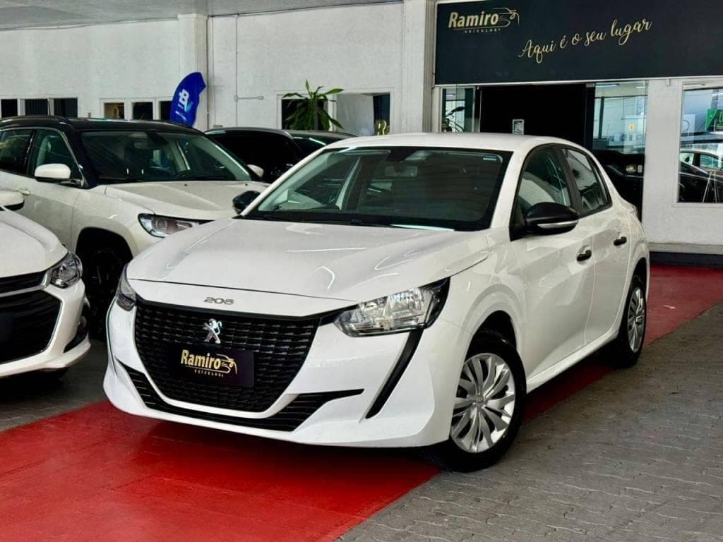 Peugeot 208 / LIKE MT