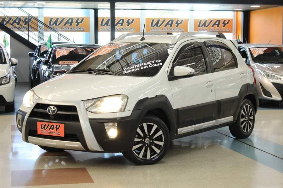 Toyota Etios CROSS 1.5 16V