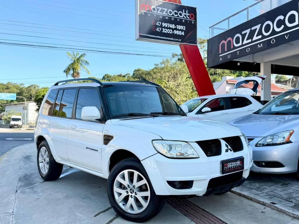 Mitsubishi Pajero 2.0 TR4 FLEX 4X4 AUT. 16V