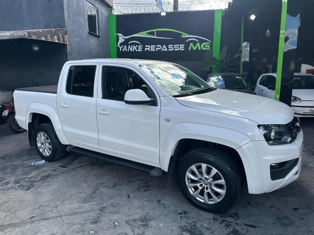 Volkswagen Amarok 2.0 COMFORTLINE 4X4 CD 16V TURBO INTERCOOLER DIESEL 4P AUTOMÁTICO