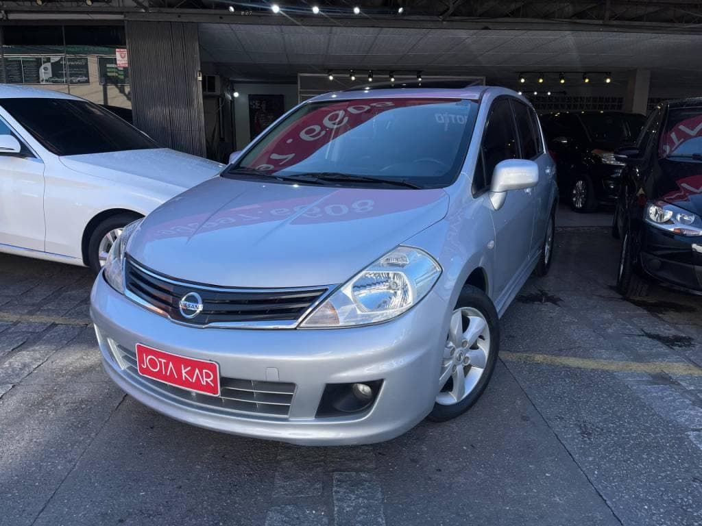 Nissan Tiida 1.6 SL FLEX AUT. 8V