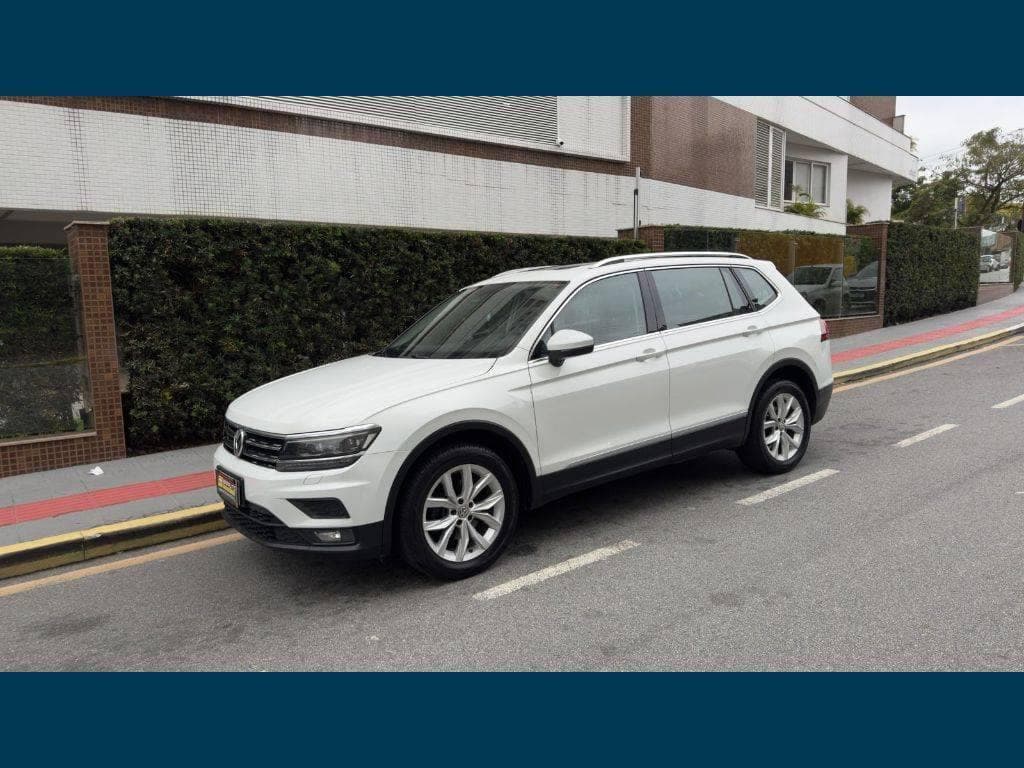 Volkswagen Tiguan Allspac Comf 250 TSI 1.4 Flex