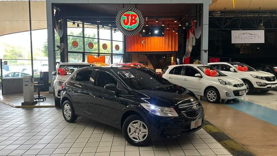 Chevrolet Onix LT 1.0 FLEX / COMPLETO