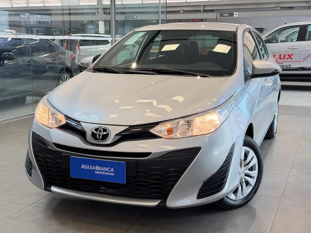 Toyota Yaris 1.3 16V FLEX XL LIVE MULTIDRIVE