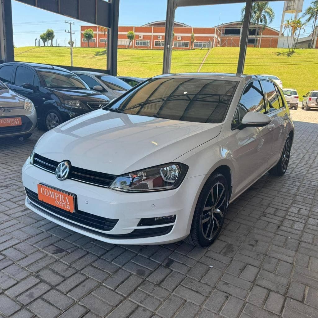 Volkswagen Golf Comfortline 1.4 TSI 140cv Aut.
