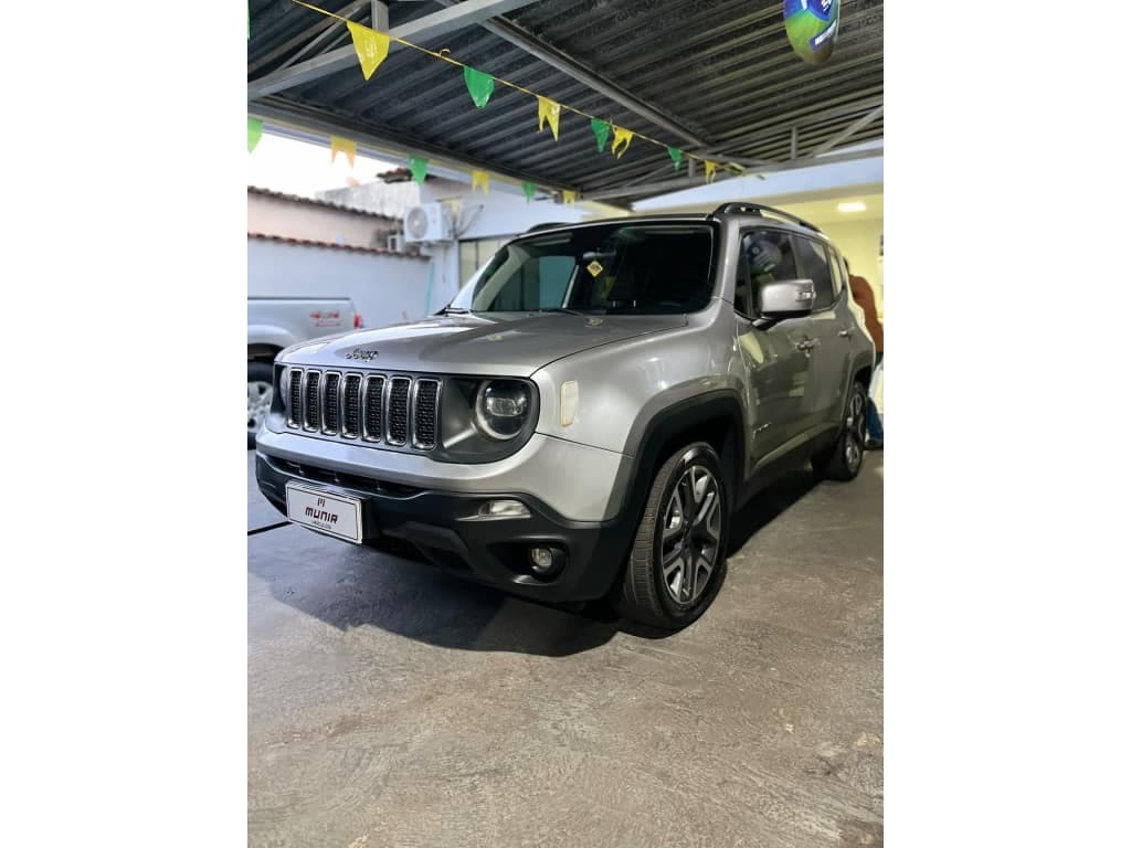 Jeep Renegade 1.8 16V FLEX LONGITUDE 4P AUTOMÁTICO