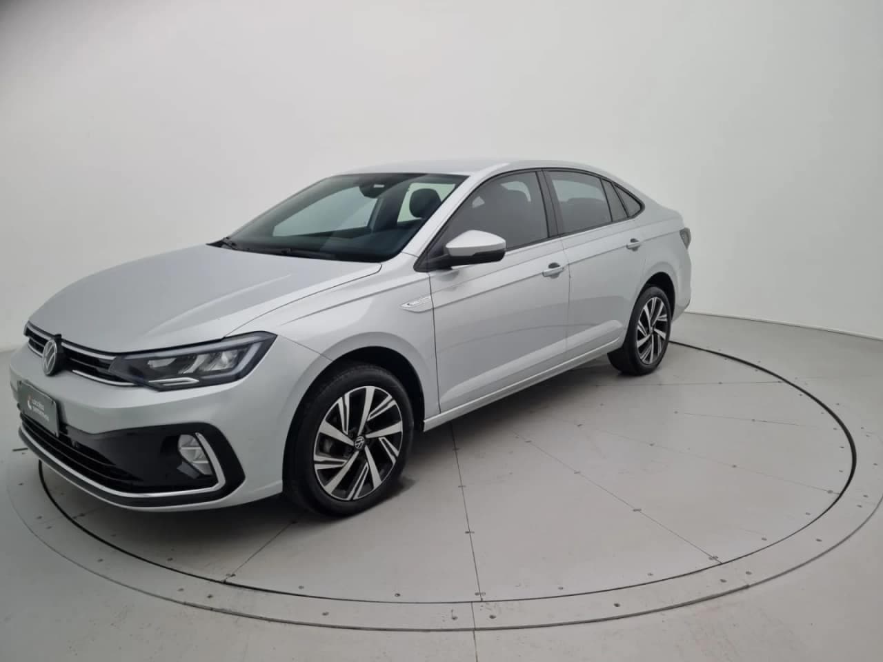 Volkswagen Virtus 1.0 200 TSI HIGHLINE AUTOMÁTICO