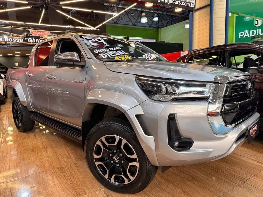 Toyota Hilux 2.8 SRX PLUS AUTOMÁTICO SÓ 19 MIL KM