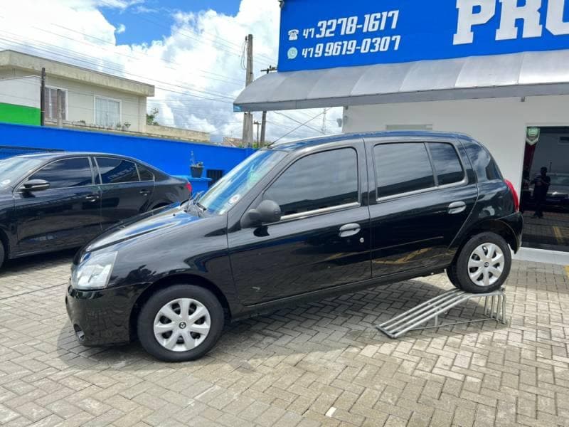 Renault Clio 1.0 8V