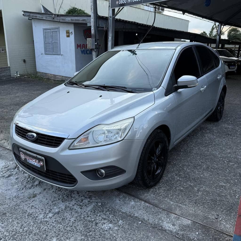 Ford Focus 1.6 S/SE/SE Plus Flex 8V/16V 5p