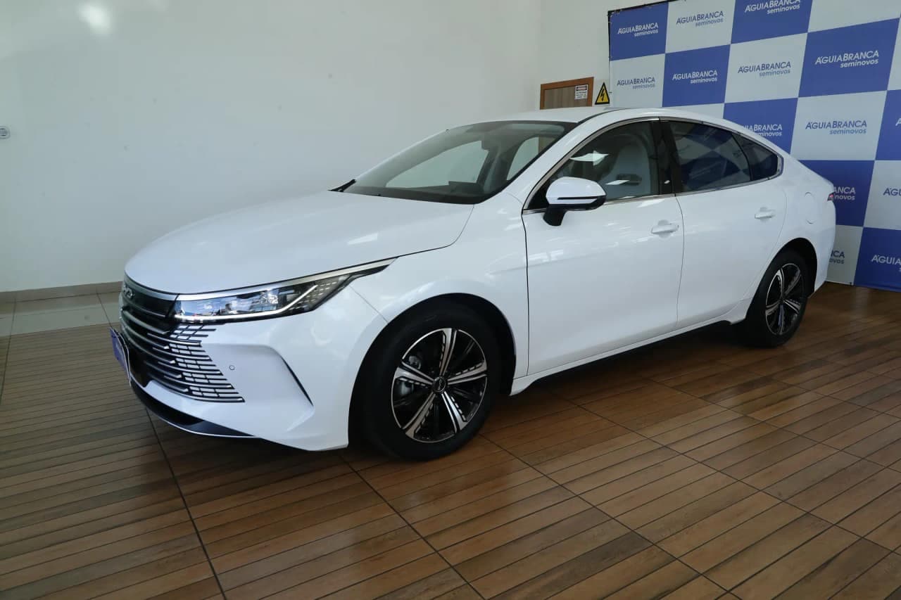 BYD King 1.5 DM-I PHEV GL AUTOMÁTICO