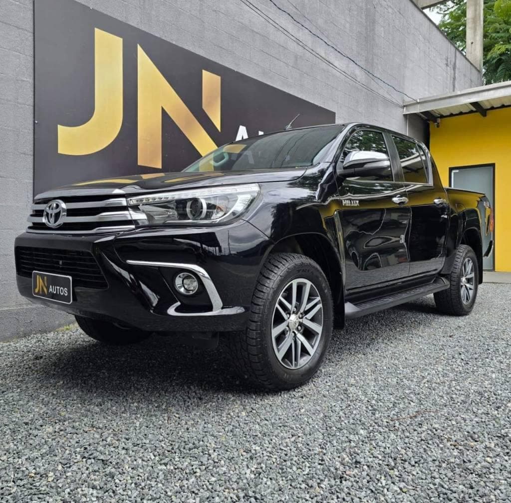 Toyota Hilux CD SRX 4x4 2.8 TDI 16V Diesel Aut.