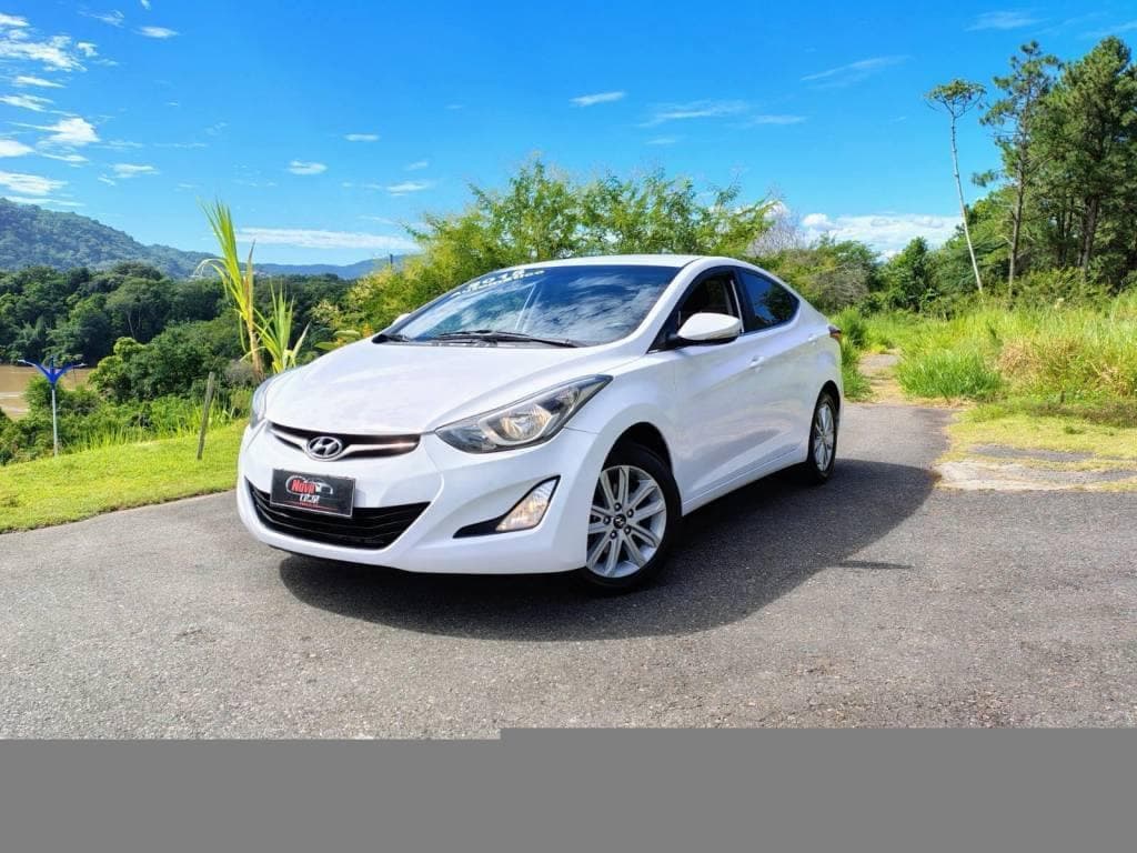Hyundai Elantra 2.0 16V Flex Aut.