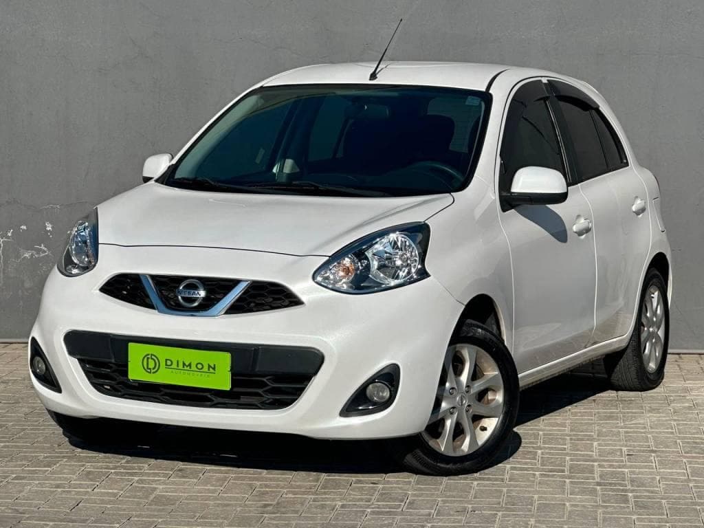 Nissan March SV 1.6 16V FlexStart 5p Mec.